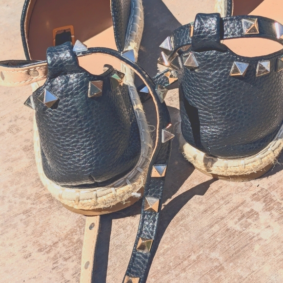 Rockstud Espadrilles Closed-toe with ankle straps,  low platform US size 10. - Picture 7 of 10